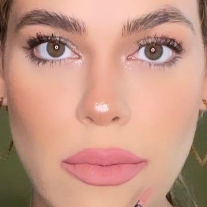 Labial lights on me